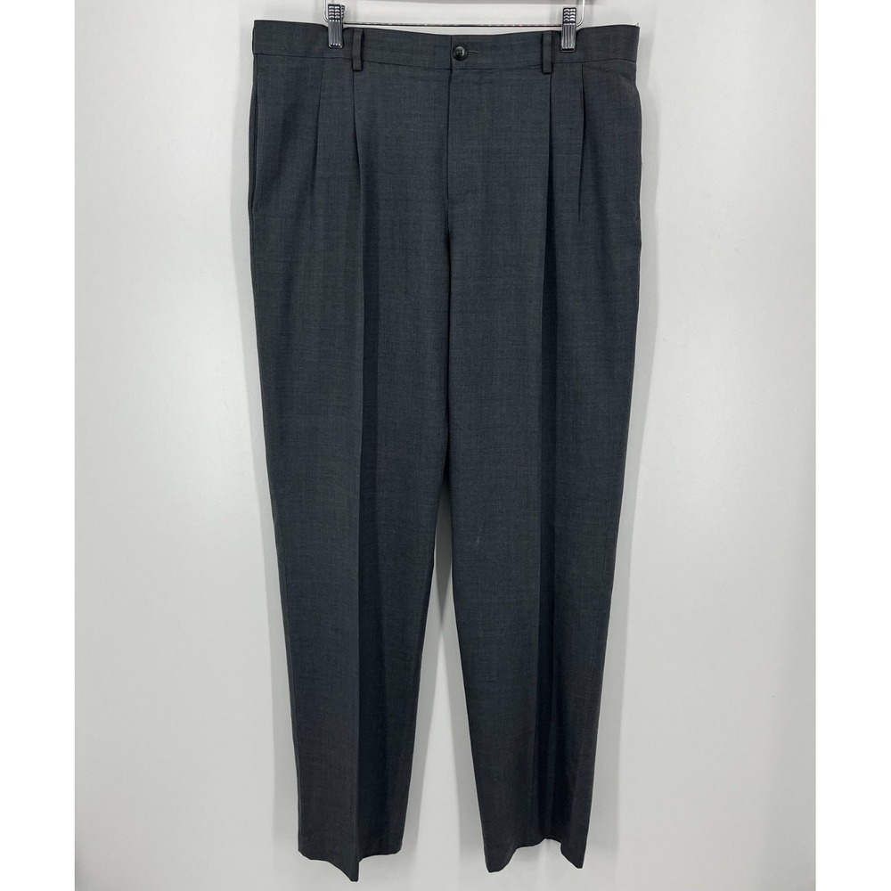 L.L. Bean Pants Men's Size 37W Gray‎ Classic Fit Wool Zip Fly Pleated